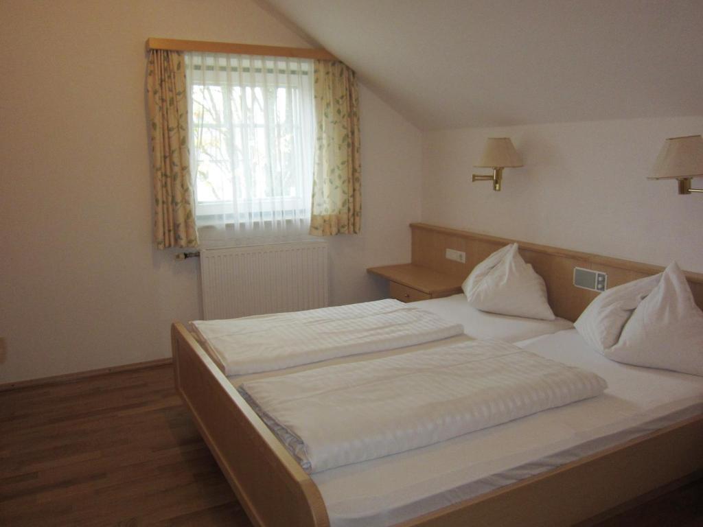 Ferienwohnungen Forellenhof Waldner Gundersheim Room photo